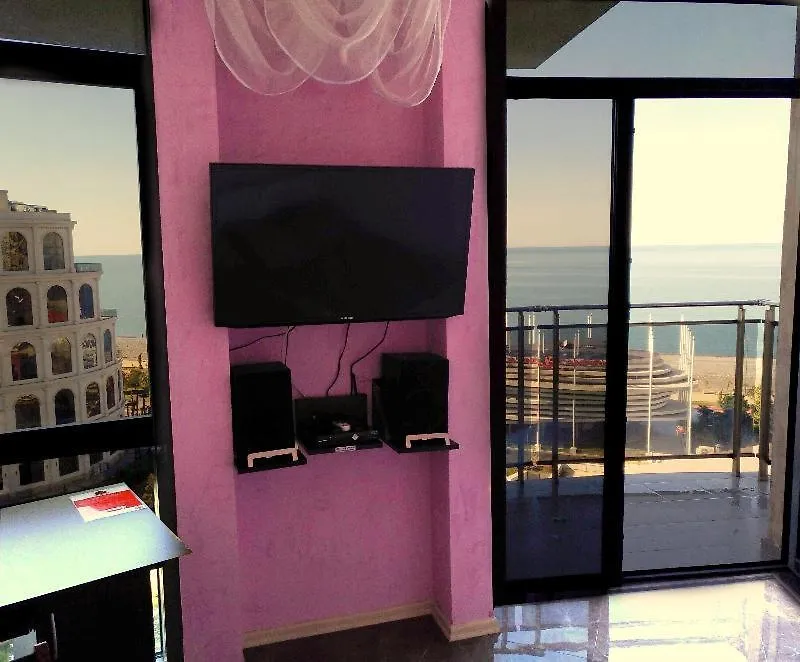 Rock Hotel First Line Batumi Apartmanhotel